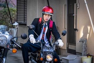 先生！口裂け女です！