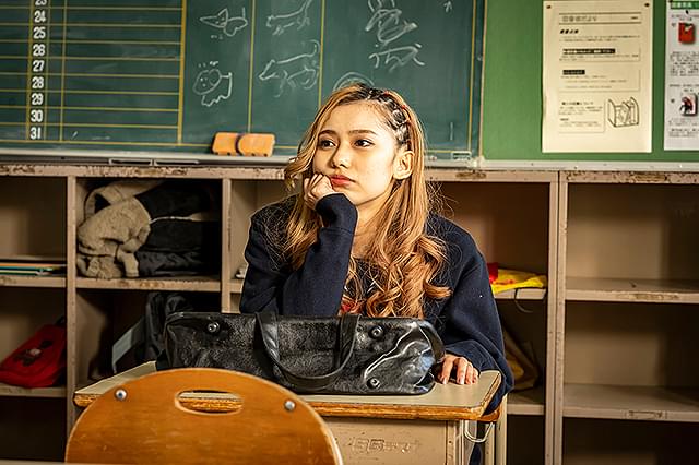 黒崎レイナの「先生！口裂け女です！」の画像