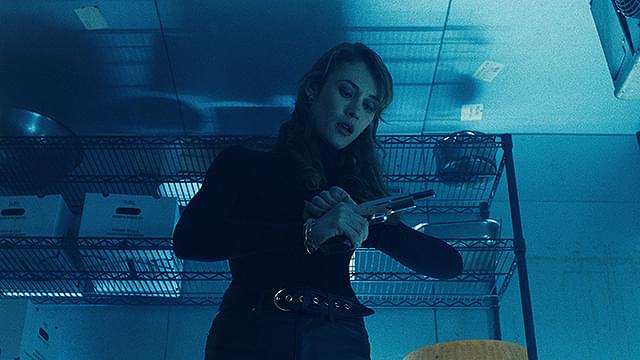 オルガ・キュリレンコの「ハイ・ヒート その女諜報員」の画像