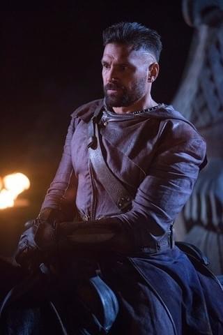 マヌー・ベネット