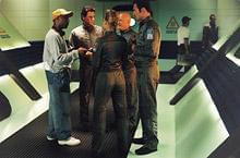 宇宙ステーションのセット内