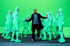 サニーとその他のロボットは動きが異なる