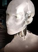 物語の鍵を握るサニー