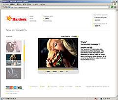「Hardee's」のサイトでは、その過激(?)CMが見られる