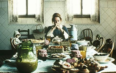 息子の姿が消えた孤児院に隠された秘密とは…？