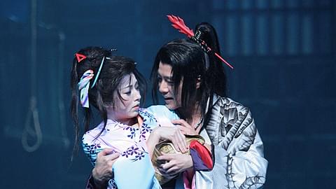 堤真一、高岡早紀ら映画ファンにもなじみのキャスト