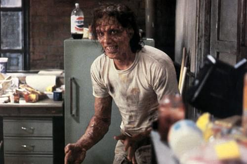 変身の過程が似ている クローネンバーグ監督の「ザ・フライ」