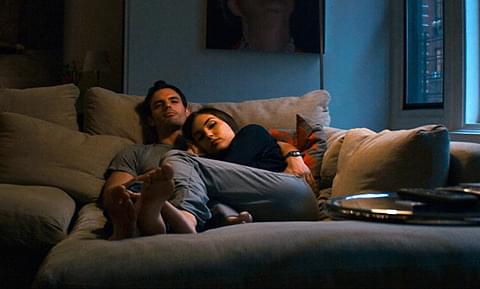 小規模な作品だからこそ、人物の親密さが伝わる