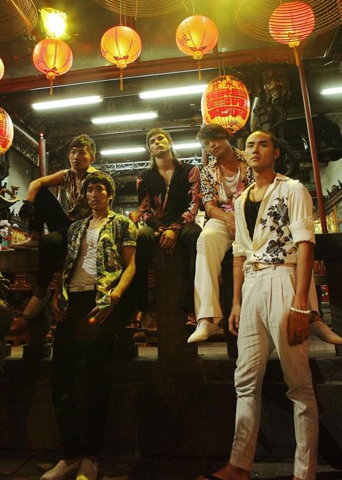 5人の若者たちの青春が、疾走感と みずみずしさいっぱいに描かれていく