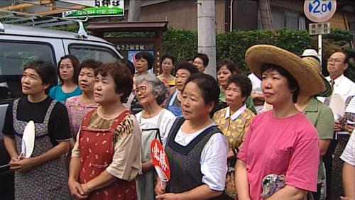 選挙演説の聴衆エキストラは、地域住民のみなさん