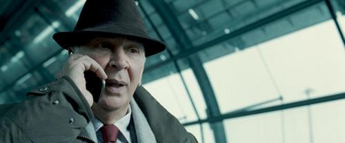 名優フランク・ランジェラは マーティンの親友コール教授役