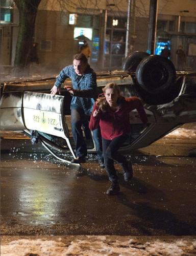 ベルリン市街のカーチェイスほかアクションも満載