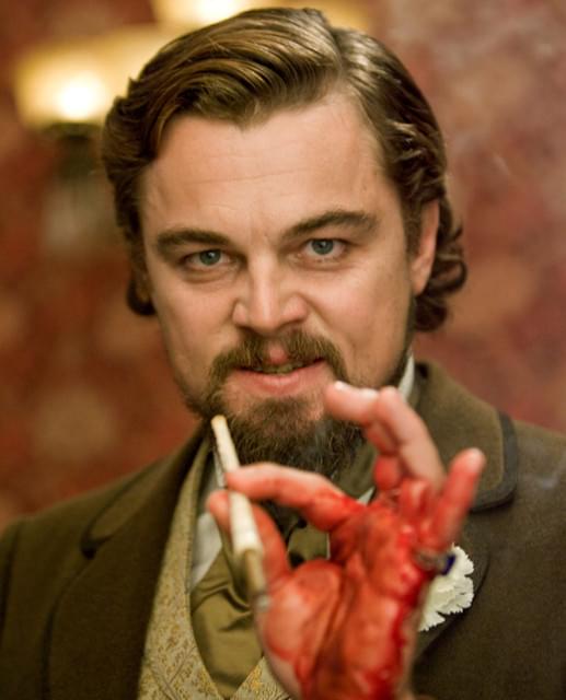 狂気をたたえるディカプリオは必見