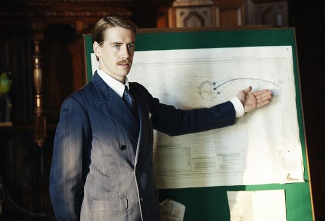 新説への支援者を集めようとするが……