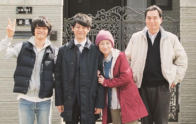 “余命1週間”を告げられた母を救うため、家族が一丸となっていく