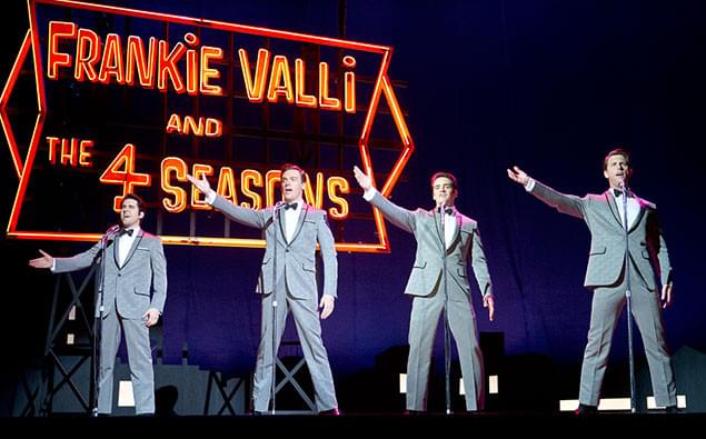 1960年代を席巻した伝説のグループ「ザ・フォー・シーズンズ」を描く