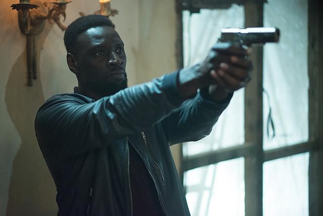 オマール・シーが仏組織の幹部役