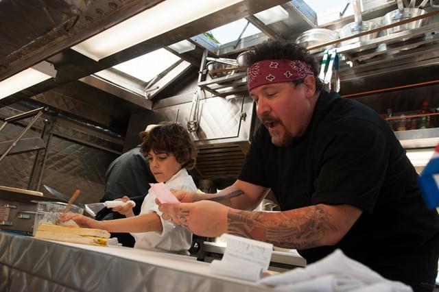 ラテンのリズムに乗せた調理シーンも！