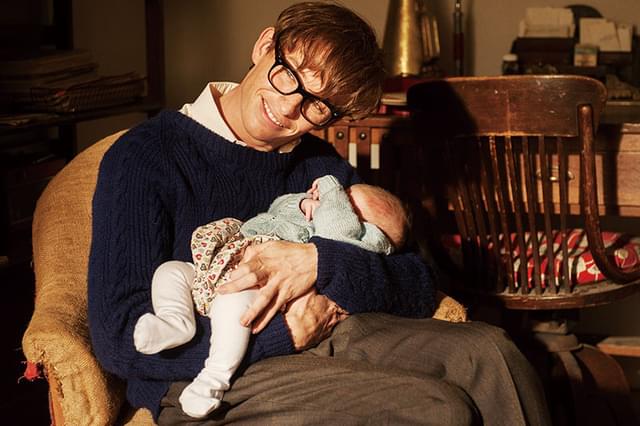 子どもたちの誕生と成長も描かれる