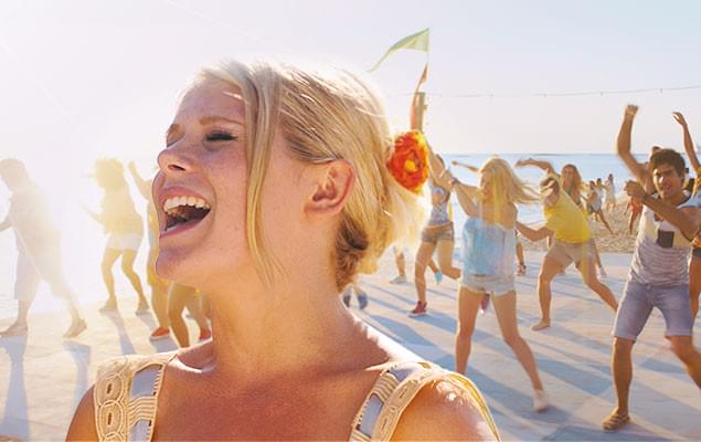 懐かしのヒット曲の数々に、キラキラしていたあの時代を思い出す！