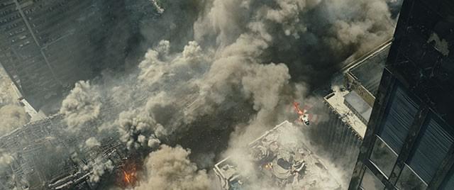 ヘリを使った極限の救出シーンが見もの