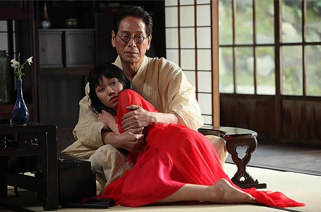 二階堂ふみと大杉漣が、人生というものが持つおかしみとあわれを体現する