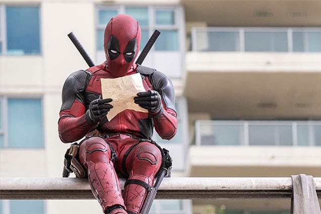 やることなすこと破天荒で毒舌ジョークを連発! こんなヒーロー見たことない!