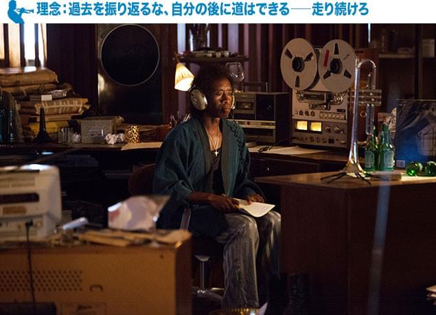 破天荒なだけじゃない。孤高の求道者のように音楽に向き合う姿も描かれる