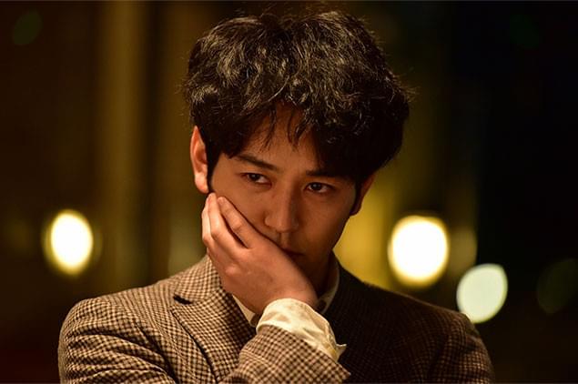 話題作に次々と出演する妻夫木聡が、事件の核心に迫っていく記者役で実力を発揮