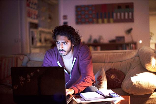 インドで迷い、オーストラリアで成長した主人公が、Google Earthで故郷を探す！