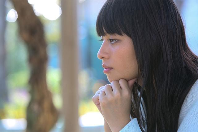 「ユダ」「マイ・バック・ページ」の水崎綾女が、ヒロインの成長を熱演