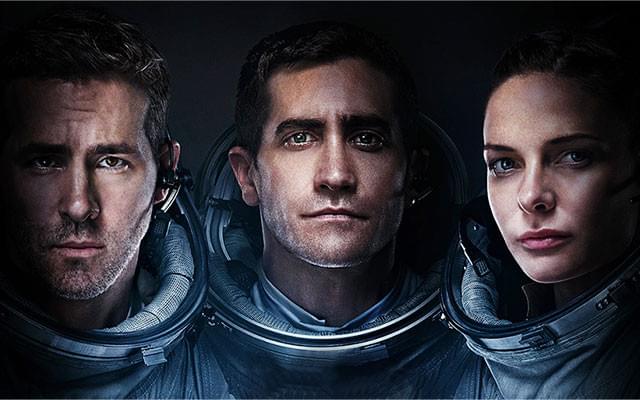 宇宙ステーションという限定された空間で、謎の生命体からのサバイバルが描かれる！