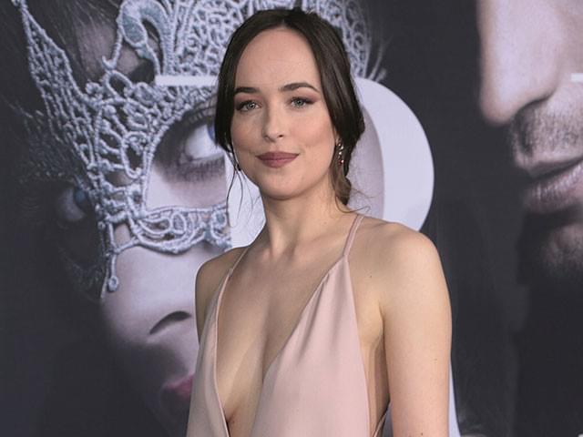 過激度だけじゃない！ダコタ・ジョンソン、R指定ヒット作の続編は「メッセージ性が強化された」