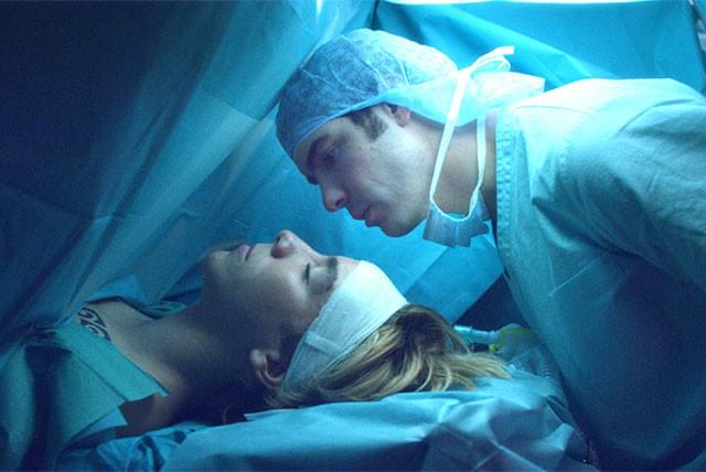 あるひとつの命をめぐり、数々の思いが交錯するヒューマン・ドラマ