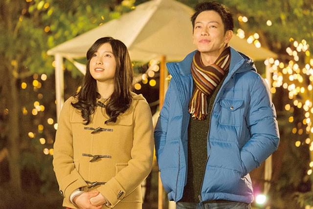 2人の距離が近づき、徐々に恋人になっていくさまをリアルに描き、見る者を引き込む