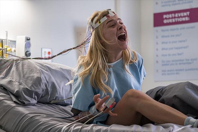 感情をコントロールできなくなり叫び声を上げる──かつては「悪魔つき」とも言われた