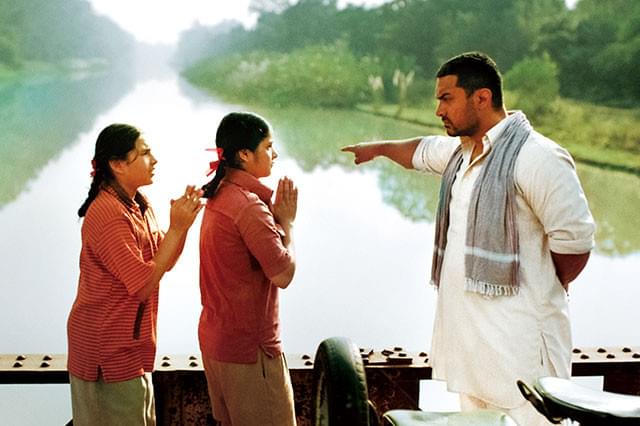 娘を一流レスラーに育て上げ、五輪金メダルを目指す!? ウソみたいな実話に世界が驚き