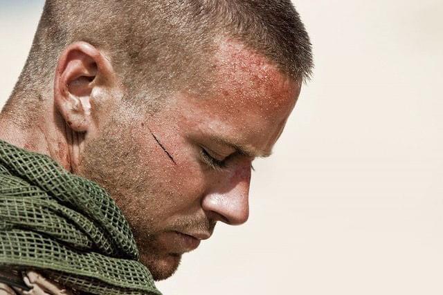 絶体絶命の状況に追い込まれたことで、マイクの内面が徐々に明らかになっていく