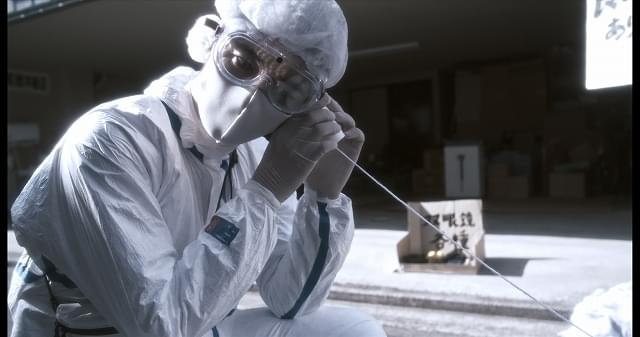 斎藤工主演「孤独な19時」の一場面