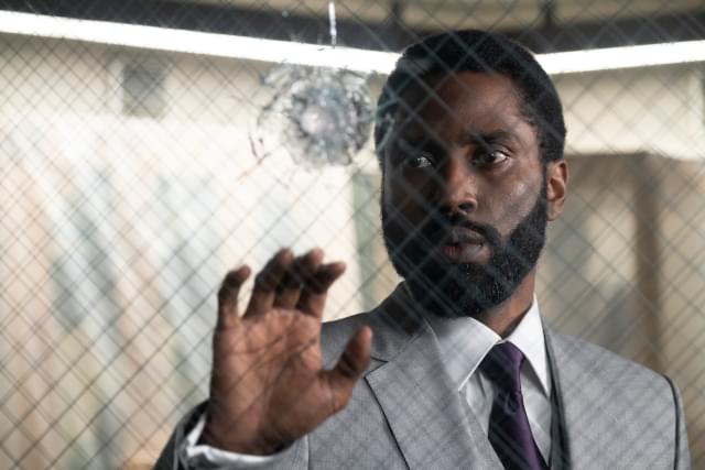 主人公・名もなき男役のジョン・デビッド・ワシントン