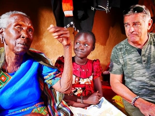 パスカル・プリッソン監督(右)