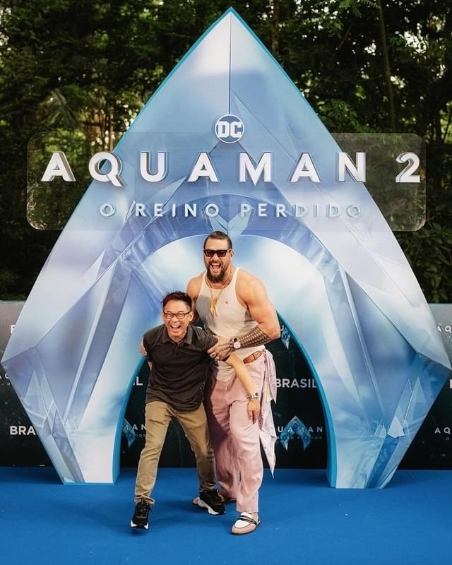 ブラジルコミコン（CCXP2023／左：ジェームズ・ガン監督、右：ジェイソン・モモア）