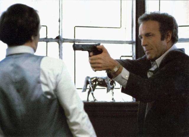 「ザ・クラッカー 真夜中のアウトロー」