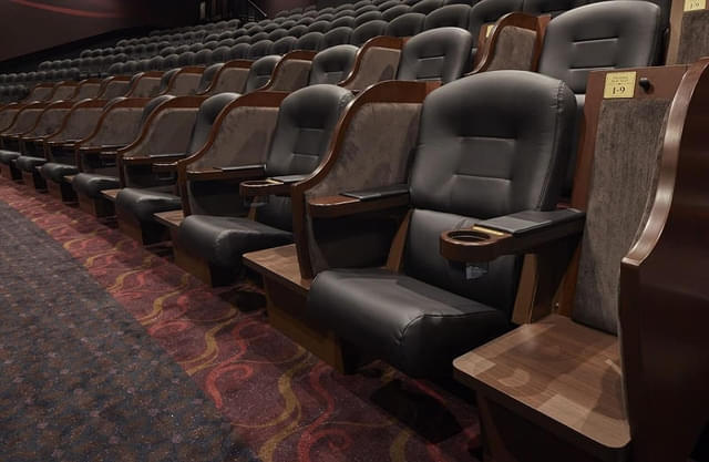 プレミア ボックス シート(TOHOシネマズ提供写真)