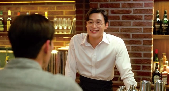 社会人になったジェヒの恋人・ジソク