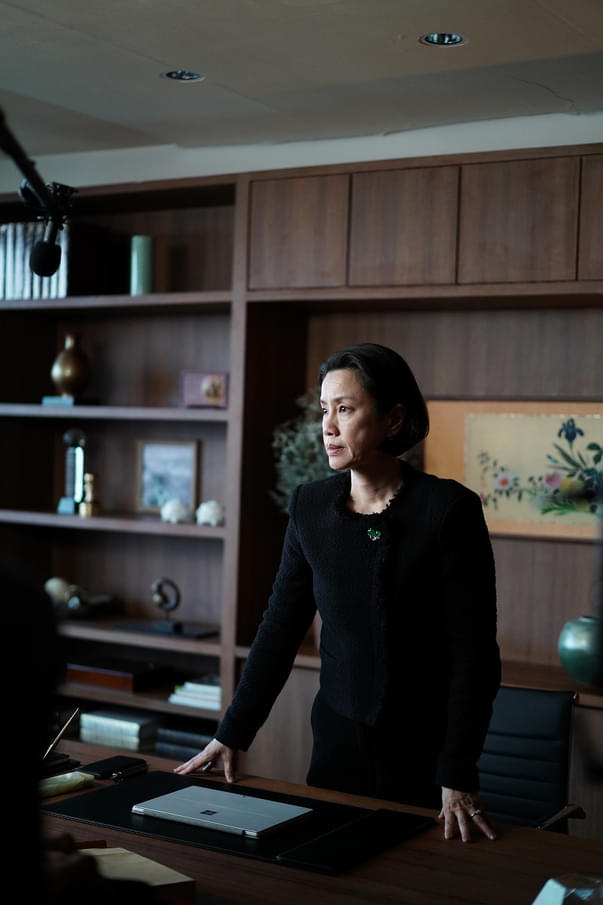 一青の母・仄香（画像は「シーズン1」より）