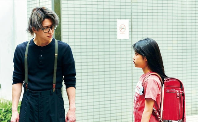 ダイヤが“表の顔”で働く児童養護施設で、明香は暮らしている。その児童養護施設は、資金不足で消滅の危機に瀕している…。ダイヤはとにかくお金が必要なのです、どんなことをしてでも。