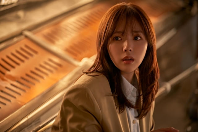 デスゲームに巻き込まれるも意外とすんなり適応する普通の会社員サンア（演：チェ・スビン）