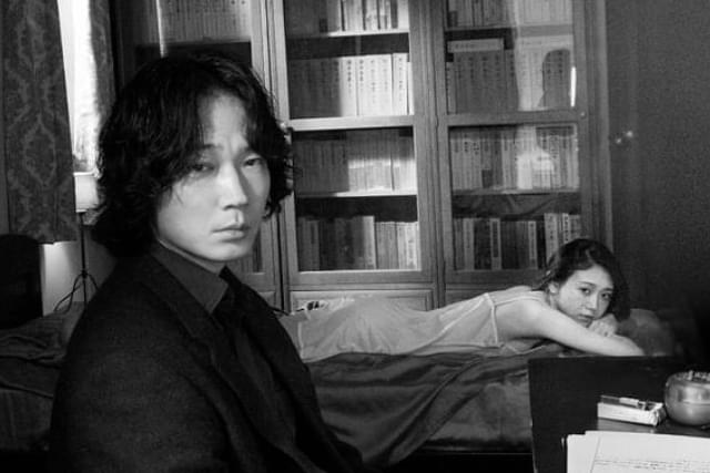 星と月は天の穴の注目特集