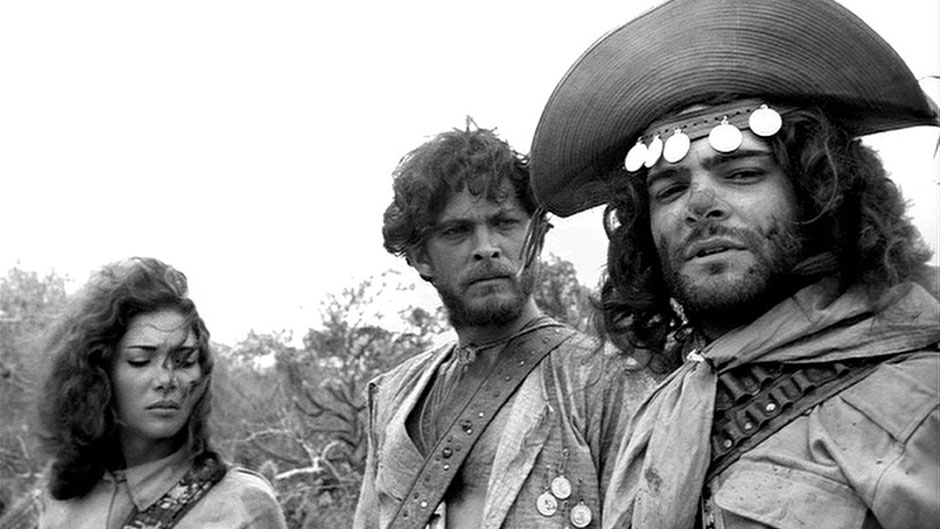 黒い神と白い悪魔